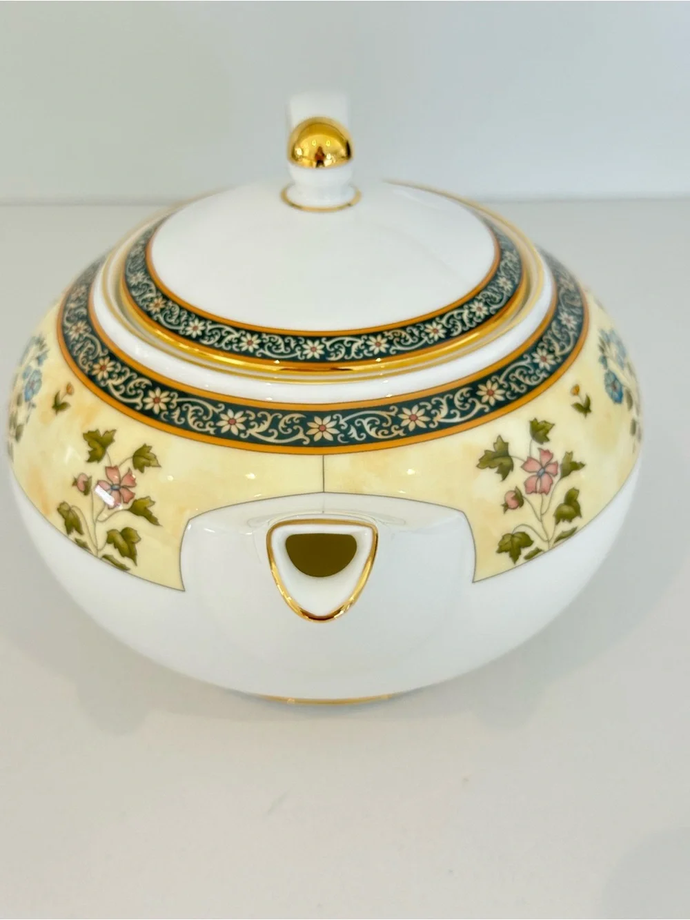 Wedgewood Teapot India Pattern
